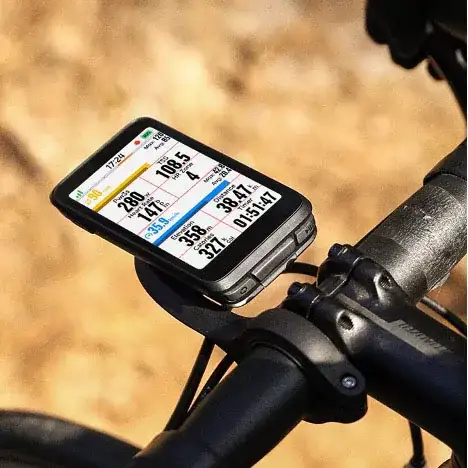 Why Should Your Next Industrial Design Use a Transflective TFT Module