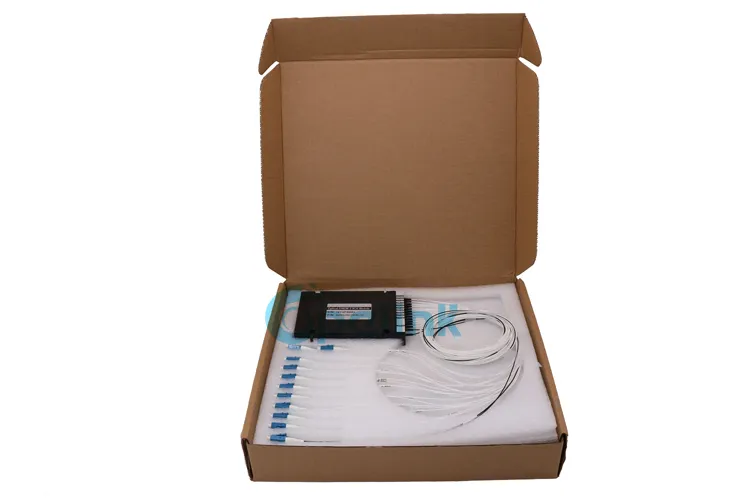 LC/PC ABS Box 9+1CH Mux /Demux RoHS Optical DWDM with High Quality