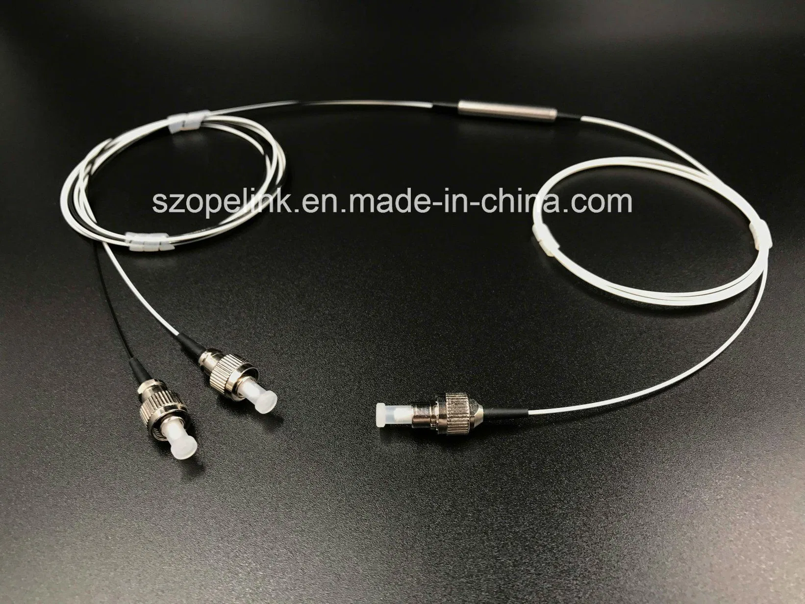 Polarization Insensitive Optical Circulator with FC Connector