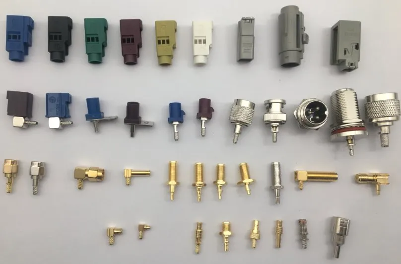 Size 48X37X19mm Waterproof Antenna with SMA Male Connector, Adhesive, 1575.42MHz GPS Antenna